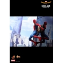 Hot Toys - MMS425 - Spider-Man: Homecoming - 1/6th scale Spider-Man Collectible Figure