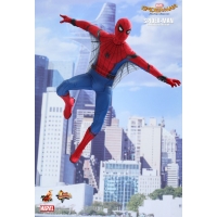 Hot Toys - MMS425 - Spider-Man: Homecoming - 1/6th scale Spider-Man Collectible Figure