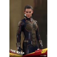 [Pre-Order] Hot Toys - MMS497 - Ant-Man and the Wasp - 1/6th scale Ant-Man Collectible Figure