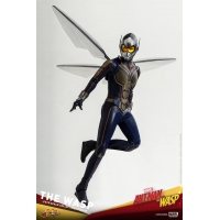 [Pre-Order] Hot Toys - MMS497 - Ant-Man and the Wasp - 1/6th scale Ant-Man Collectible Figure