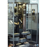 Hot Toys - Batman Armory with Batman Collectible Figure