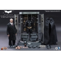 Hot Toys - Batman Armory with Alfred Pennyworth