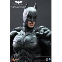 Hot Toys - Batman Armory with Alfred Pennyworth