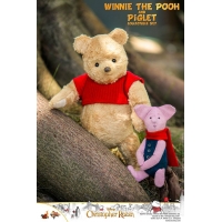 [Pre-Order] Hot Toys - MMS502 - Christopher Robin - Winnie the Pooh Collectible Figure 