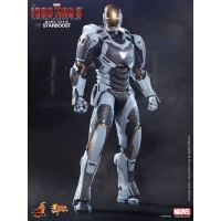 Hot Toys - Iron Man 3 - Starboost (Mark XXXIX)