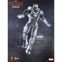 Hot Toys - Iron Man 3 - Starboost (Mark XXXIX)