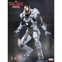 Hot Toys - Iron Man 3 - Starboost (Mark XXXIX)