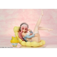 Super Sonico - Bikini & Sofa ver