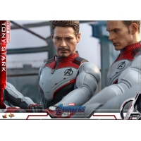 Hot Toys – MMS537 - Avengers: Endgame - 1/6th scale Tony Stark (Team Suit) Collectible Figure