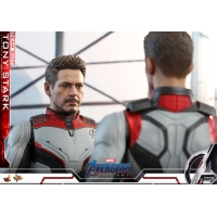 Hot Toys – MMS537 - Avengers: Endgame - 1/6th scale Tony Stark (Team Suit) Collectible Figure