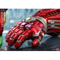 Hot Toys - LMS008 - Avengers: Endgame - Nano Gauntlet Life-Size Collectible (Hulk Version)