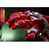 Hot Toys - LMS008 - Avengers: Endgame - Nano Gauntlet Life-Size Collectible (Hulk Version)