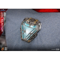 [Pre-Order] Hot Toys - LMS010 - Avengers: Endgame - Iron Man Mark LXXXV Arc Reactor Life-Size Collectible