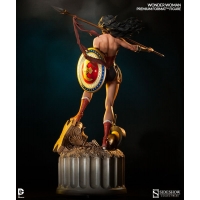 Sidewshow - Premium Format™ Figure - Wonder Woman