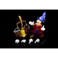 Hybrid Metal Action Figuration - Sorcerer Mickey & The Magic Broom