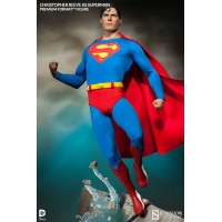 Sideshow - Premium Format™ Figure - Superman