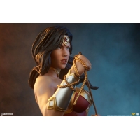 [Pre-Order] SIDESHOW COLLECTIBLES - WONDER WOMAN BUST