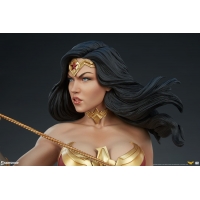 [Pre-Order] SIDESHOW COLLECTIBLES - WONDER WOMAN BUST