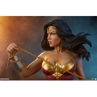 [Pre-Order] SIDESHOW COLLECTIBLES - WONDER WOMAN BUST