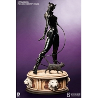 Sideshow - Premium Format™ Figure - Catwoman