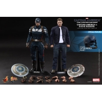 Hot Toys - Captain America & Steve Rogers Set