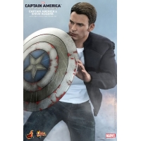 Hot Toys - Captain America & Steve Rogers Set