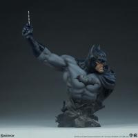 [Pre-Order] SIDESHOW COLLECTIBLES - BATMAN ON GARGOYLE PREMIUM FORMAT STATUE