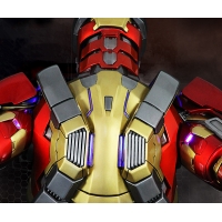 Imaginarium Art - Iron Man Mark 17 - Heartbreaker