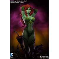 Sideshow - Premium Format™ Figure - Poison Ivy