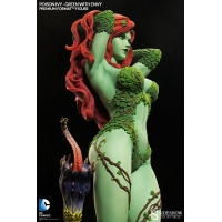 Sideshow - Premium Format™ Figure - Poison Ivy