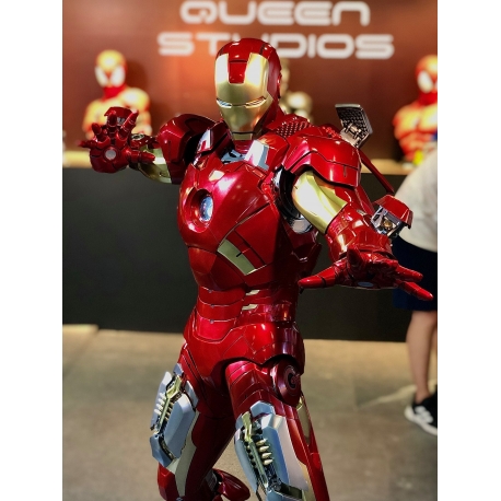 Queen Studios - Iron Man Mark 7 1/2 Scale Statue