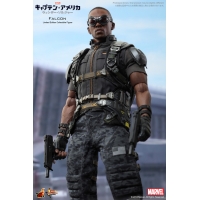 Hot Toys - CAWS - Falcon