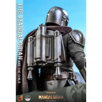 [Pre-Order] Hot Toys -  QS016 - Star Wars™ The Mandalorian™ - 1/4th scale The Mandalorian & The Child Collectible Set