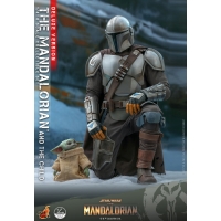 [Pre-Order] Hot Toys - QS016 - Star Wars™ The Mandalorian™ - 1/4th scale The Mandalorian & The Child Collectible Set