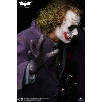 [Pre-Order] QUEEN STUDIOS - THE DARK KNIGHT HEATH LEDGER JOKER 1/4 STATUE (Standard Edition)