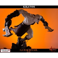 Gaming Heads - God of War - Lunging Kratos Statue