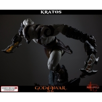 Gaming Heads - God of War - Lunging Kratos Statue