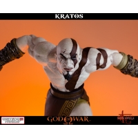 Gaming Heads - God of War - Lunging Kratos Statue