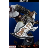 Gaming Heads - God of War - Lunging Kratos Statue