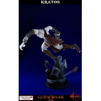 Gaming Heads - God of War - Lunging Kratos Statue