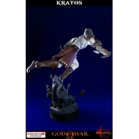 Gaming Heads - God of War - Lunging Kratos Statue