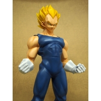 X-Plus - Gigantic Series - Dragon Ball Z Vegeta (Super Saiyan)