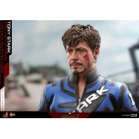 [Pre-Order]  Hot Toys - MMS599 - Iron Man 2 - 1/6th scale Tony Stark (Mark V Suit up Version) Collectible Figure 