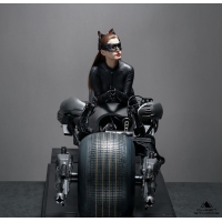 Queen Studios - Catwoman  1/3 scale