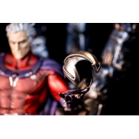 XM Studios - Premium Collectibles - Magneto On Sentinel Throne Statue