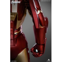 Queen Studios -  Iron Man Mark 7 1/1 Life-Size Statue