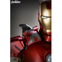 Queen Studios -  Iron Man Mark 7 1/1 Life-Size Statue