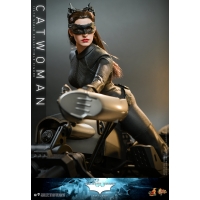 Hot Toys - Hot Toys - MMS627 - The Dark Knight Trilogy - 1/6th scale Catwoman Collectible Figure