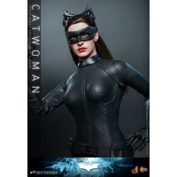 Hot Toys - Hot Toys - MMS627 - The Dark Knight Trilogy - 1/6th scale Catwoman Collectible Figure