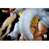 Ryu Studio - Dragon Ball Z - Goku Vs Frieza 